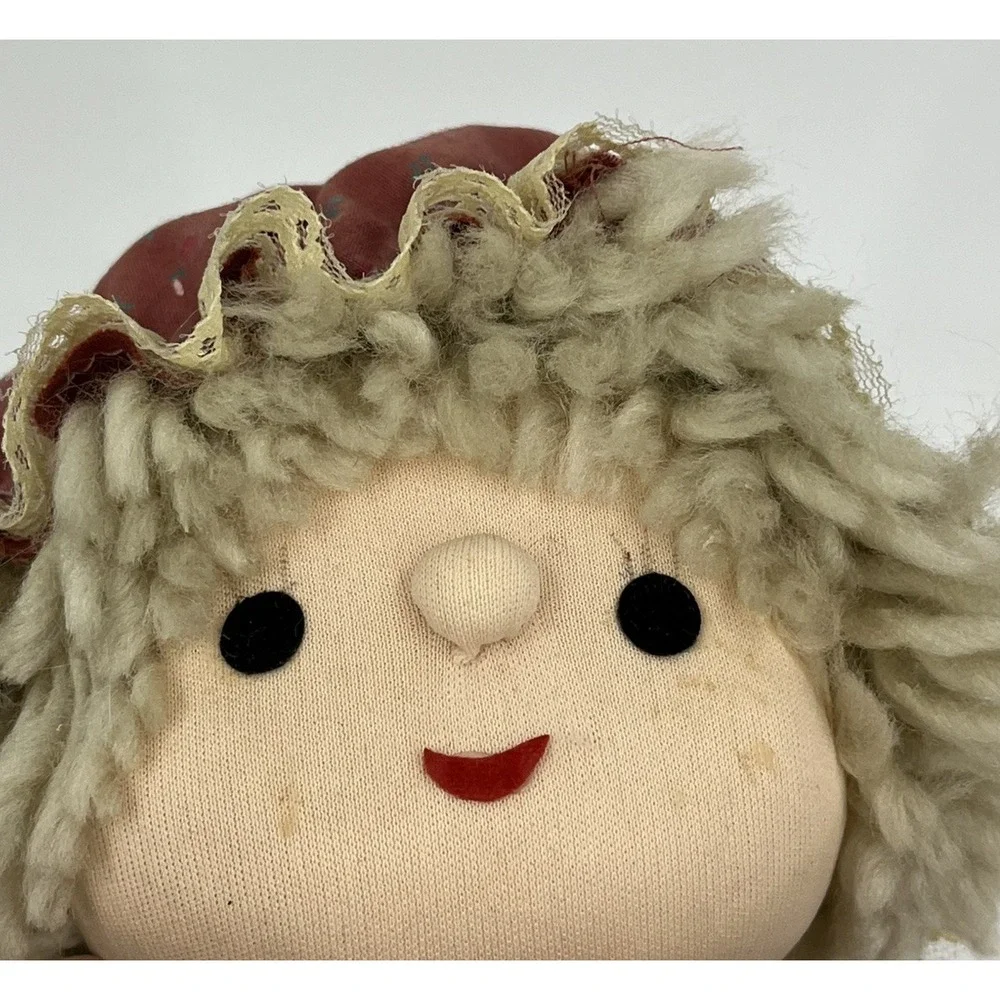 Vintage Musical Wind Up Rag Doll Animated Plays Tomorrow From Annie VIDEO